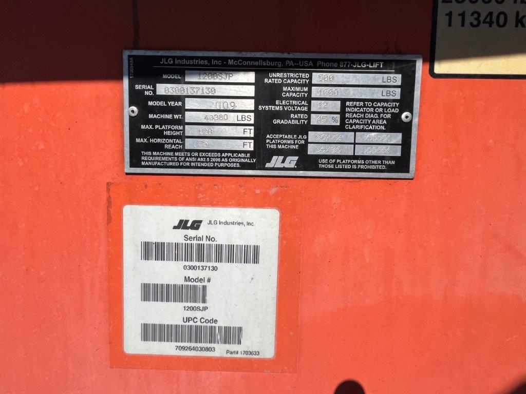 Sold - Telescopic Boom Lift - View 2